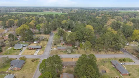 310 W 17th Street Scotland Neck NC 27874