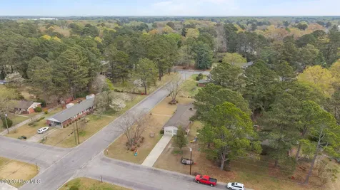310 W 17th Street Scotland Neck NC 27874