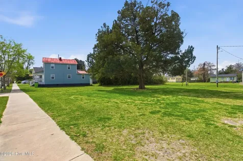 821 West Street New Bern NC 28560