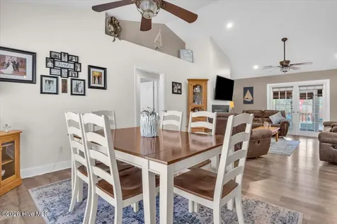 104 Greenview Court Hampstead NC 28443