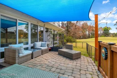 104 Greenview Court Hampstead NC 28443