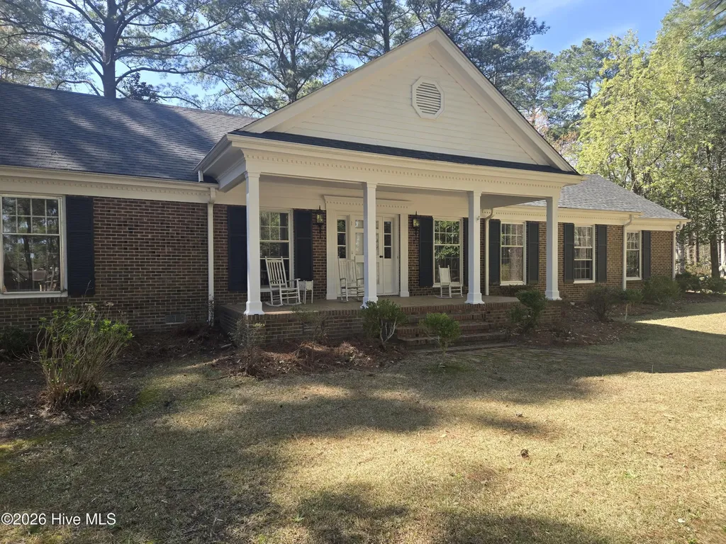 701 S Broad Street Robersonville NC 27871