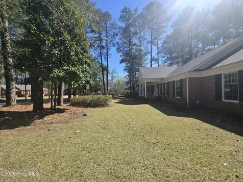 701 S Broad Street Robersonville NC 27871