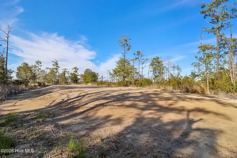1217 Strange Court Morehead City NC 28557