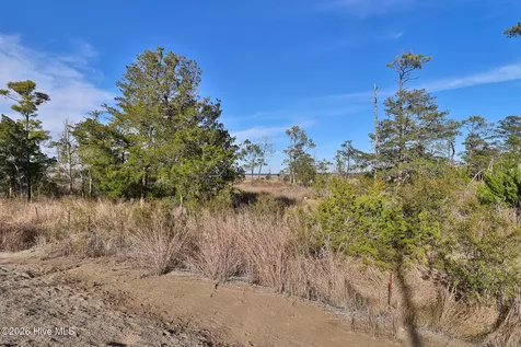 1217 Strange Court Morehead City NC 28557