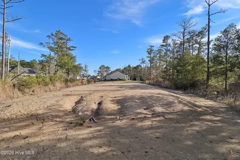 1217 Strange Court Morehead City NC 28557