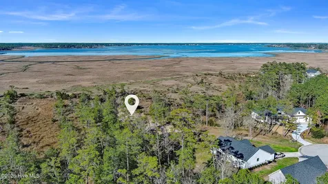 1217 Strange Court Morehead City NC 28557