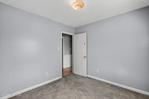 111 Little Lake Circle New Bern NC 28560
