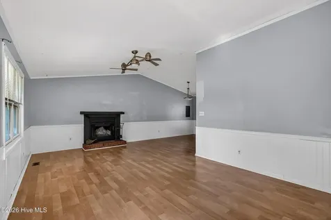 111 Little Lake Circle New Bern NC 28560