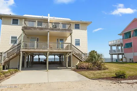2506 Emerald Drive Emerald Isle NC 28594