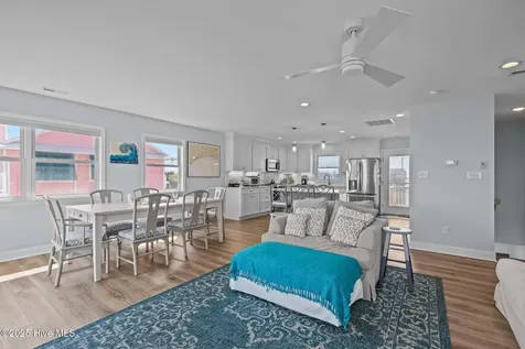 2506 Emerald Drive Emerald Isle NC 28594