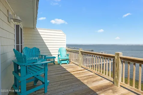 2506 Emerald Drive Emerald Isle NC 28594