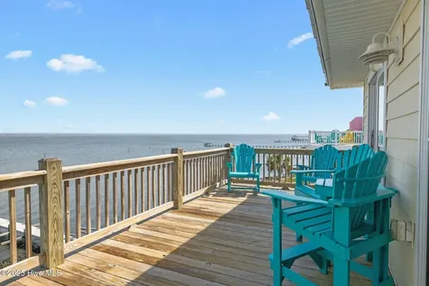 2506 Emerald Drive Emerald Isle NC 28594