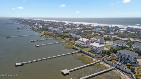 2506 Emerald Drive Emerald Isle NC 28594