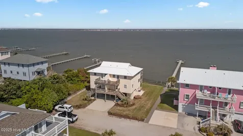 2506 Emerald Drive Emerald Isle NC 28594