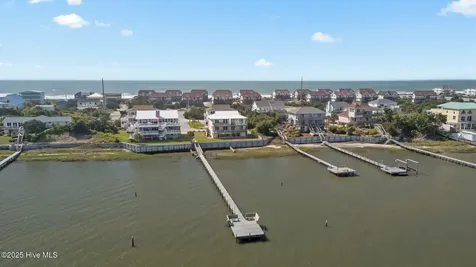 2506 Emerald Drive Emerald Isle NC 28594