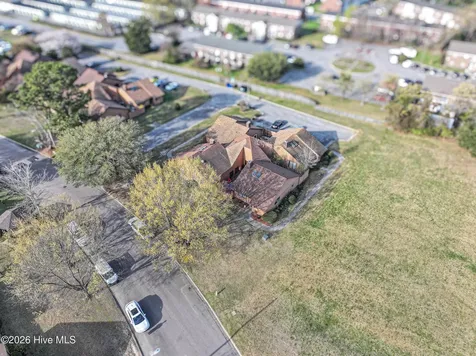 200 Rollins Drive Greenville NC 27834