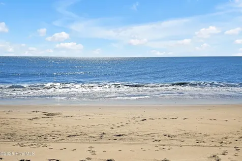 862 Ocean Boulevard W Holden Beach NC 28462