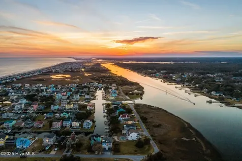862 Ocean Boulevard W Holden Beach NC 28462