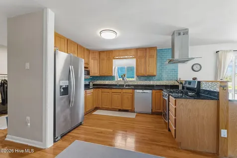 120 Pearl Drive Beaufort NC 28516