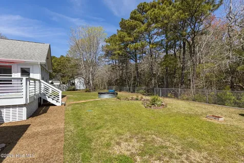 120 Pearl Drive Beaufort NC 28516