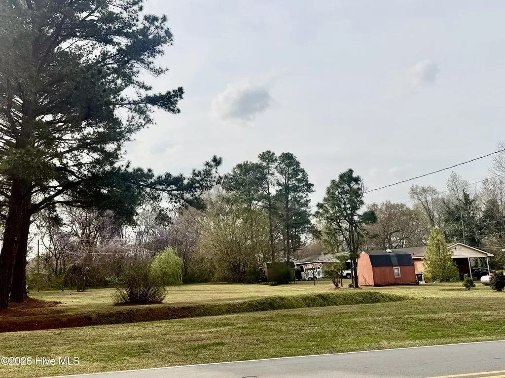 5206 Gainor Avenue Battleboro NC 27809