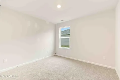 316 Merchant Point Boulevard Jacksonville NC 28546