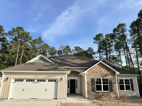 1831 Caracara Drive New Bern NC 28560