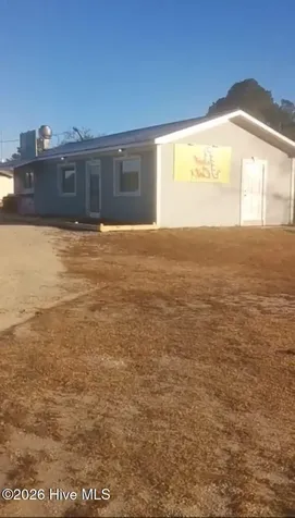 1353 Tomahawk Highway Harrells NC 28444
