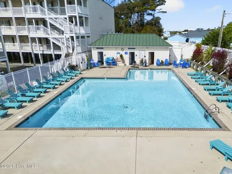 105 SE 58th Street Oak Island NC 28465
