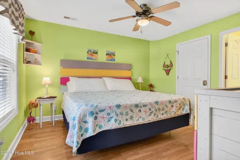 105 SE 58th Street Oak Island NC 28465