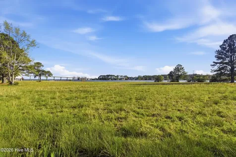 8052 Treasure Drive Oriental NC 28571