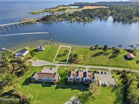8052 Treasure Drive Oriental NC 28571