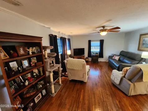 2523 Belgrade Swansboro Road Maysville NC 28555