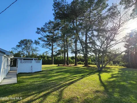 2523 Belgrade Swansboro Road Maysville NC 28555