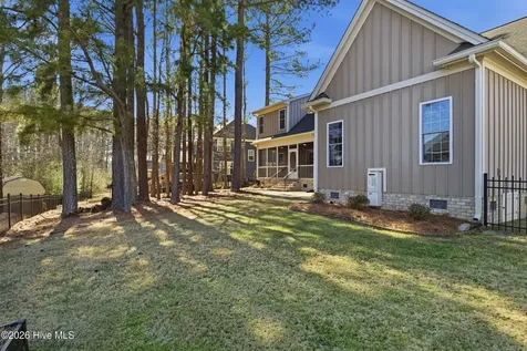 2109 Taramar Lane Zebulon NC 27597