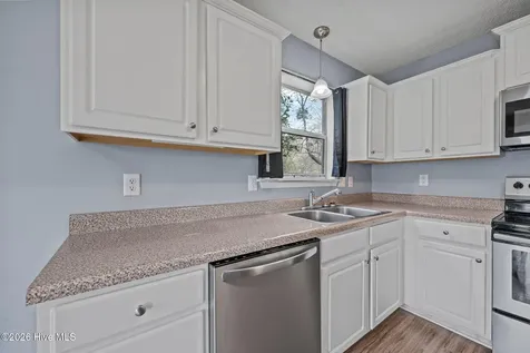 1102 Audrey Court Jacksonville NC 28540