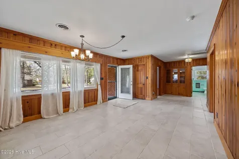 302 Oak Drive Washington NC 27889