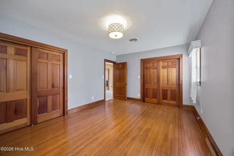 302 Oak Drive Washington NC 27889