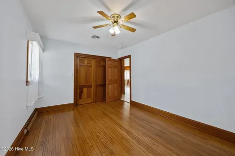 302 Oak Drive Washington NC 27889