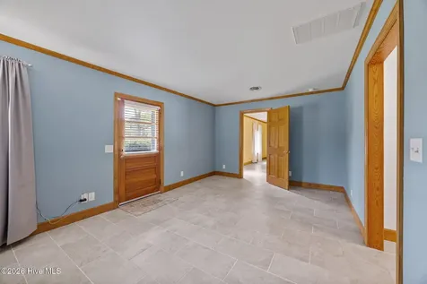 302 Oak Drive Washington NC 27889