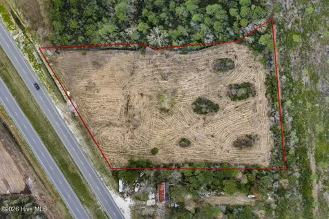 3.7AC 17 Highway Hampstead NC 28443