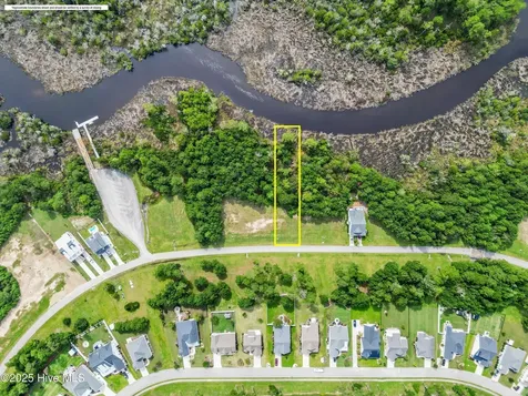 240 Kings Creek Crossing Holly Ridge NC 28445