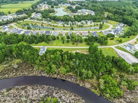 240 Kings Creek Crossing Holly Ridge NC 28445