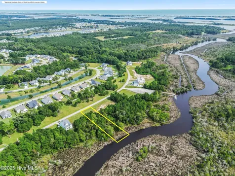 240 Kings Creek Crossing Holly Ridge NC 28445