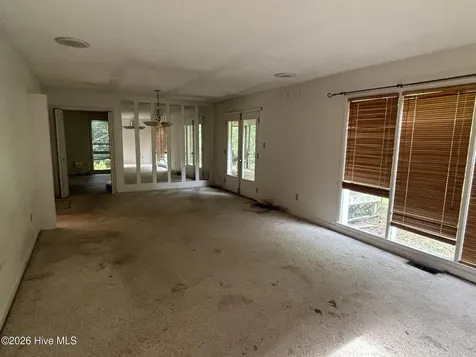 4512 W Fairway Drive Trent Woods NC 28562