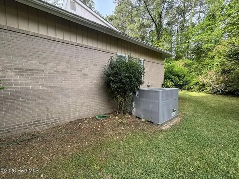 4512 W Fairway Drive Trent Woods NC 28562