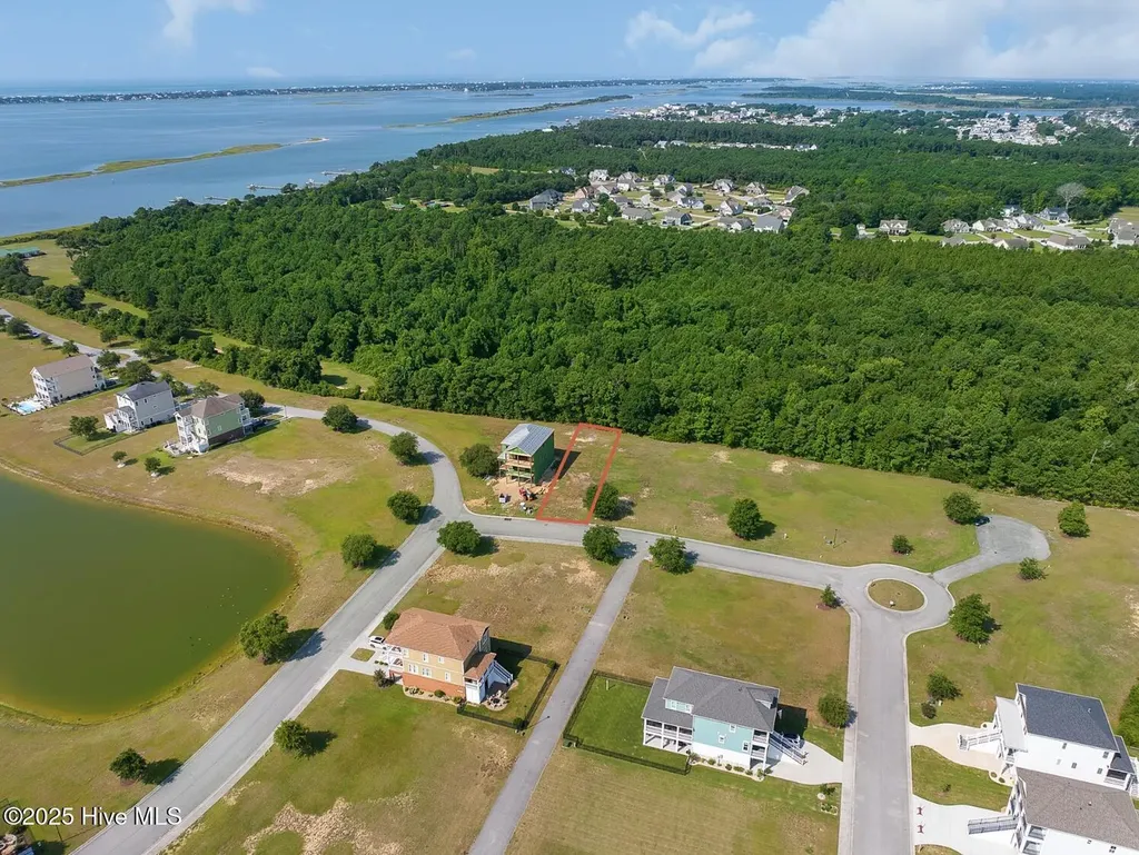 242 Colleton Square Newport NC 28570