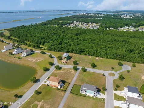 242 Colleton Square Newport NC 28570