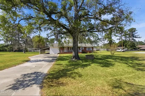 204 Glenburnie Drive New Bern NC 28560